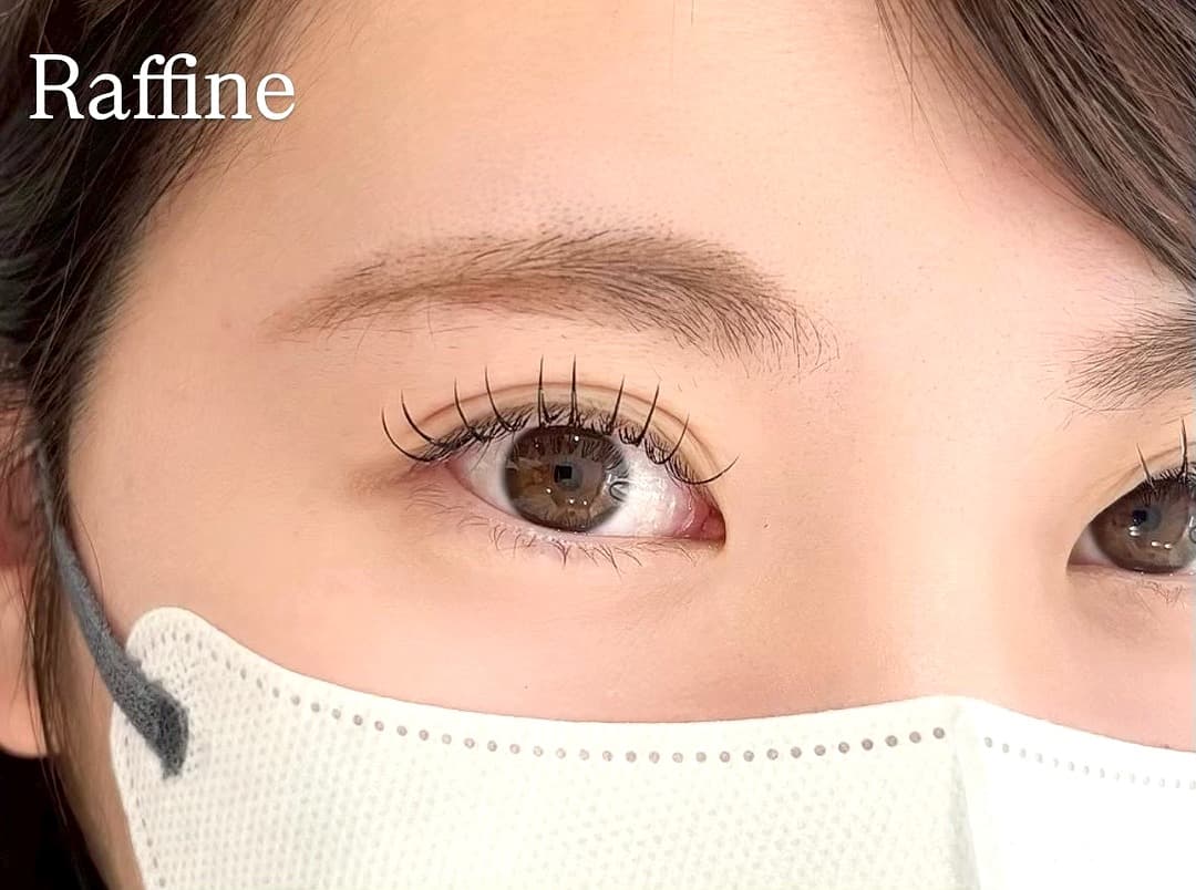 ナチュラルまつげエクステで目力を出すには何が大事?高知市Raffineの施術事例で解説