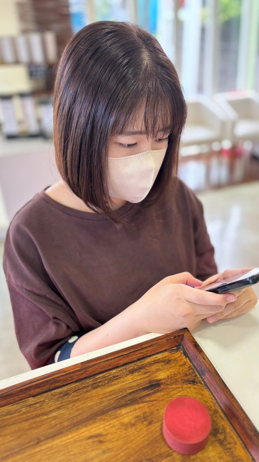 くくれるボブ×オリーブベージュで20代の印象を変えるには｜高知県香南市fleuramiのカット＆カラー施術事例